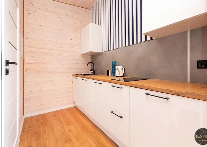 Black Pearl Nyaraló *